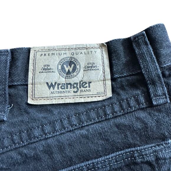 Wrangler Cut Reworked DIY Off Black Denim Jean Shorts Raw Hem Size 38 Festival - Picture 8 of 12